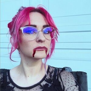 Meet your Posher, Shelby